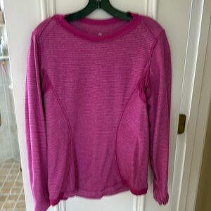 Lululemon reversible top
Size 8